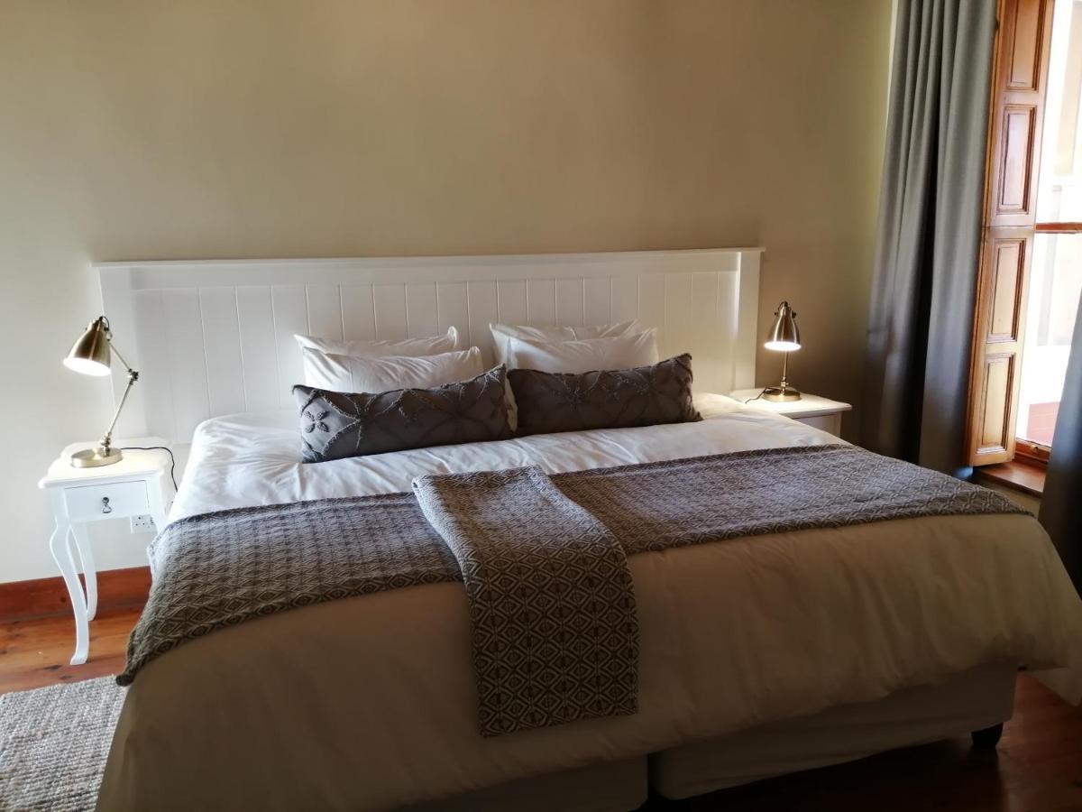 Monte Rosa Guesthouse Росонвілл Екстер'єр фото